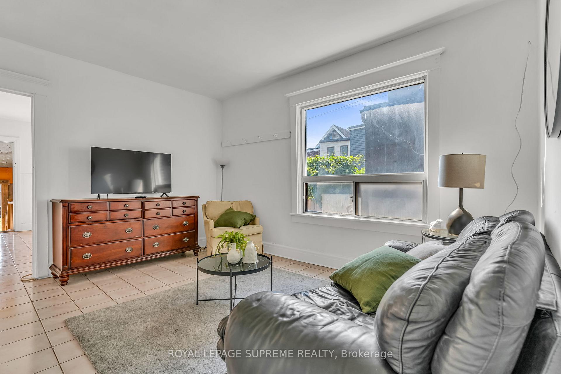 191 Emerson Avenue, Toronto