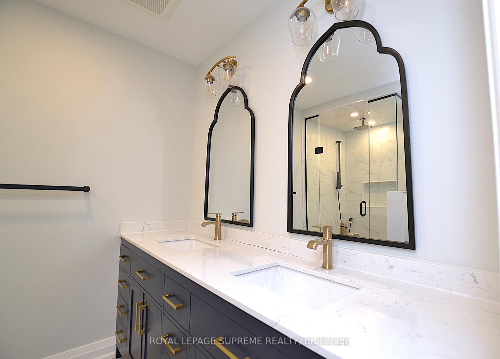 514 Petawawa Crescent