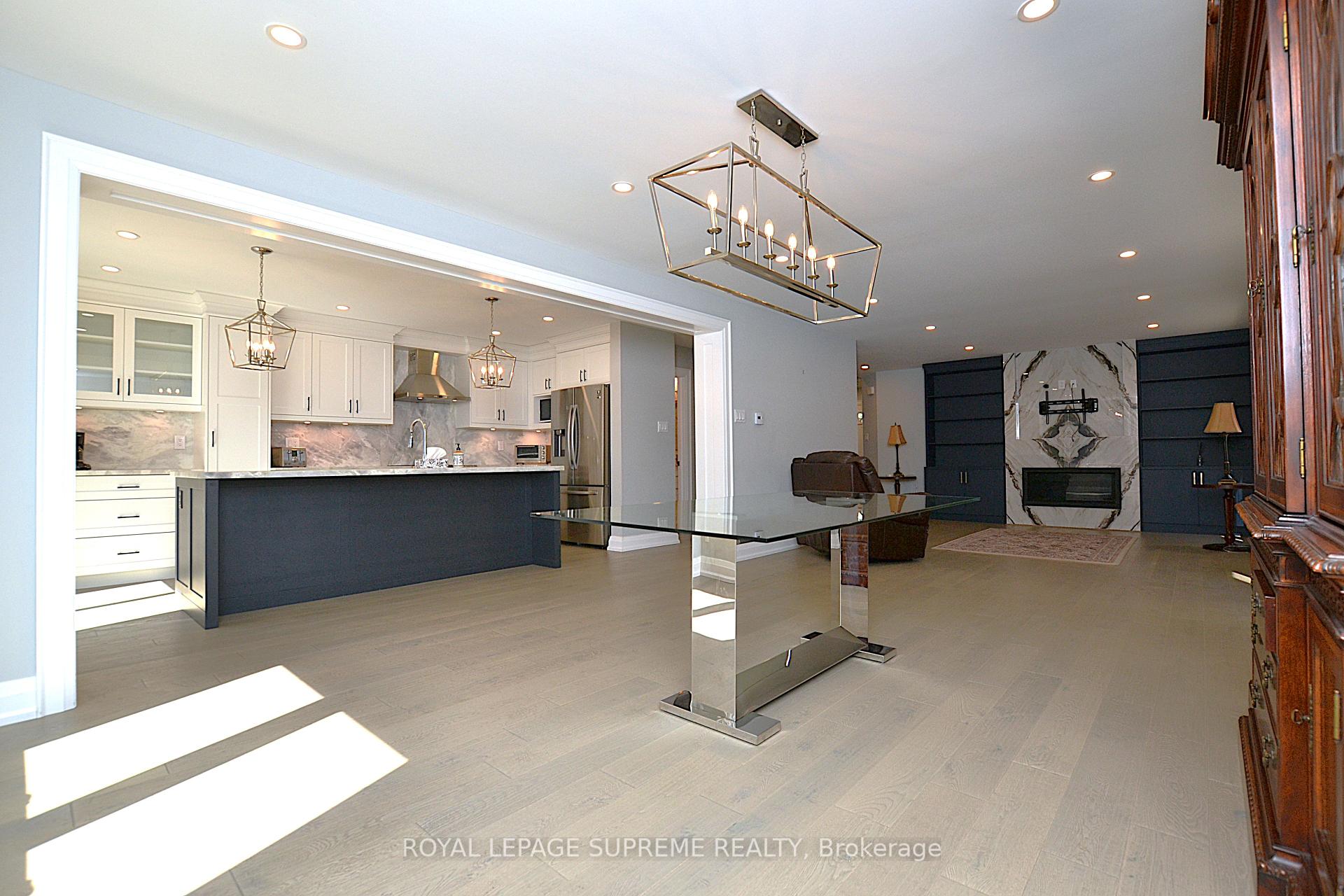 514 Petawawa Crescent