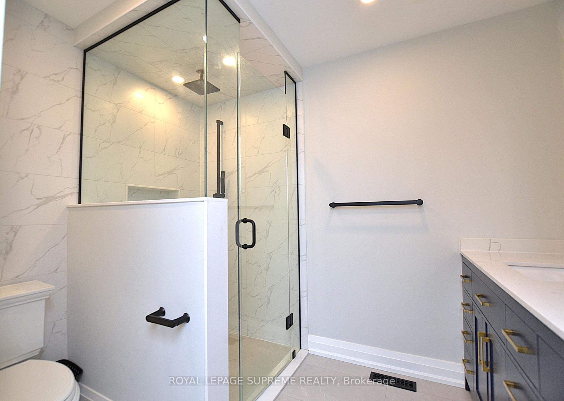 514 Petawawa Crescent