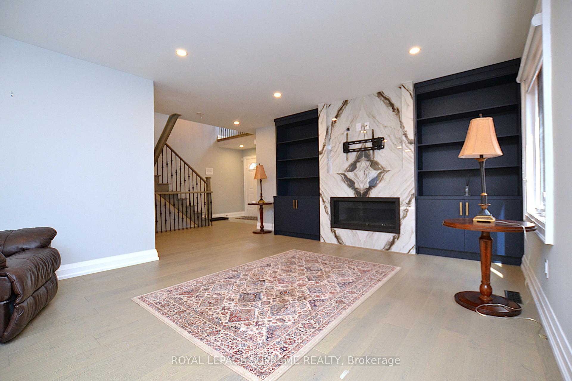 514 Petawawa Crescent