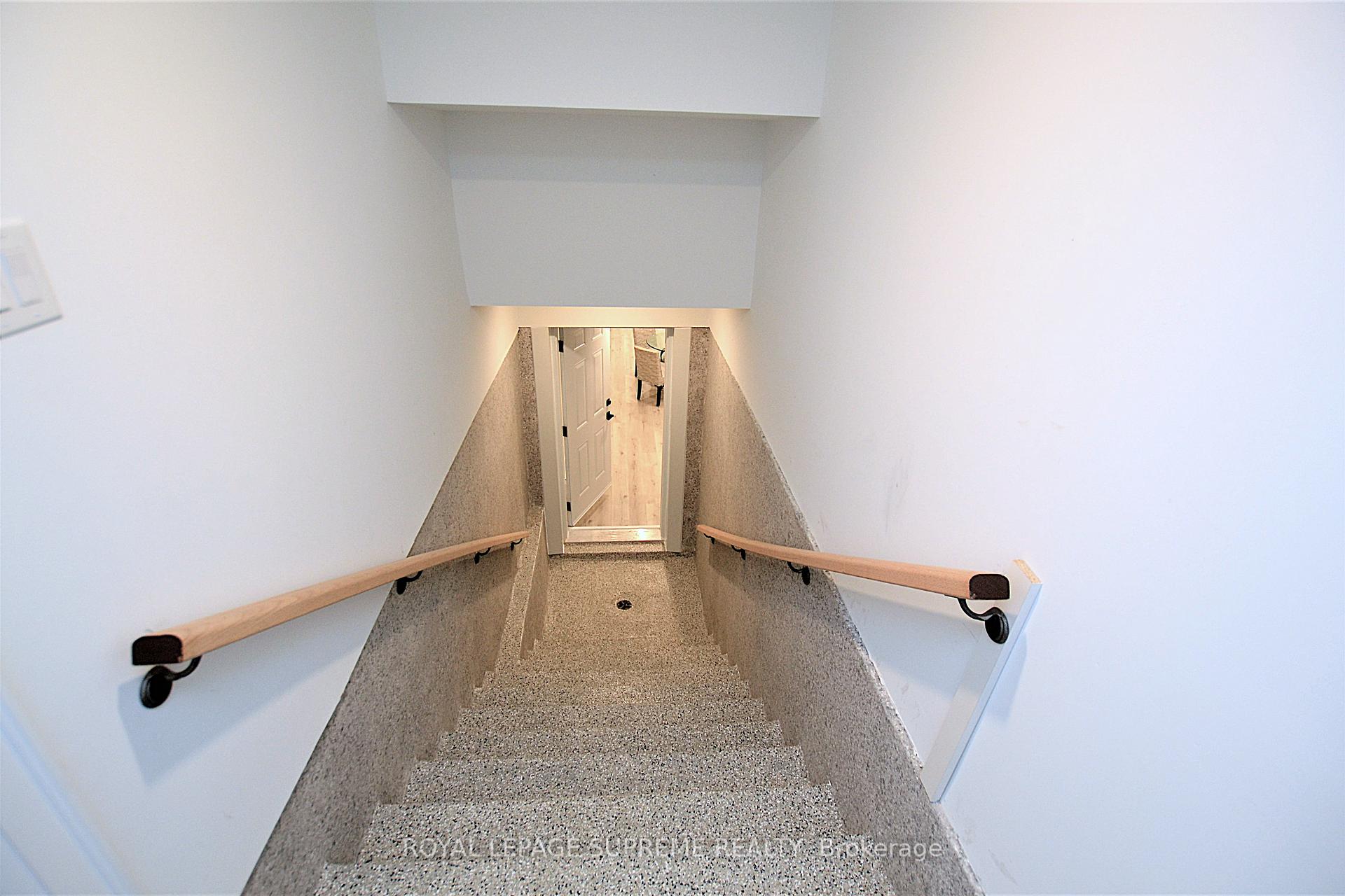 514 Petawawa Crescent