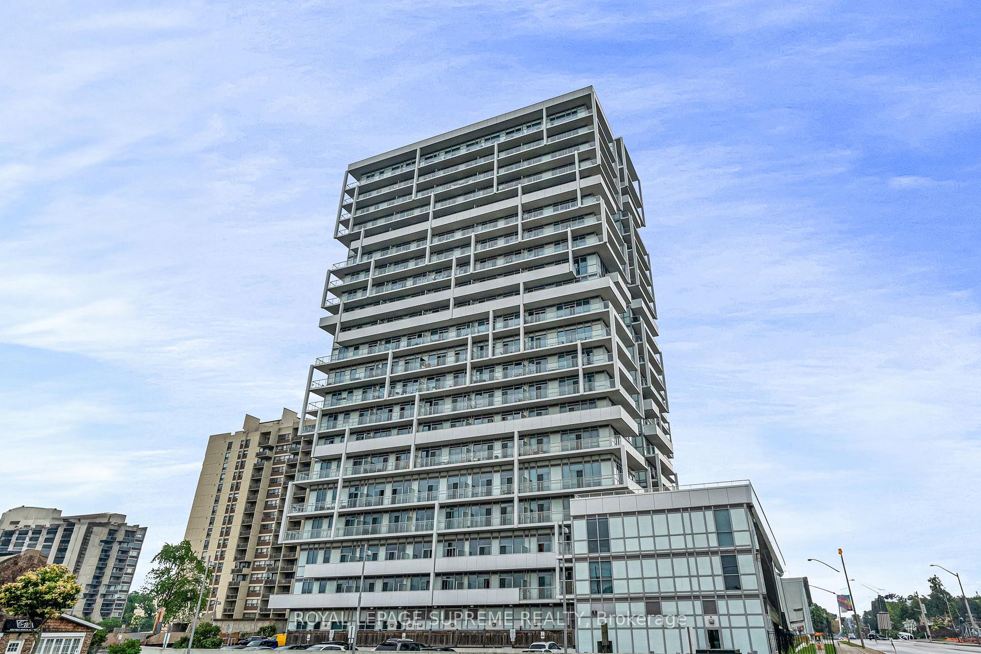 #612 - 65 Speers Road Unit: 612