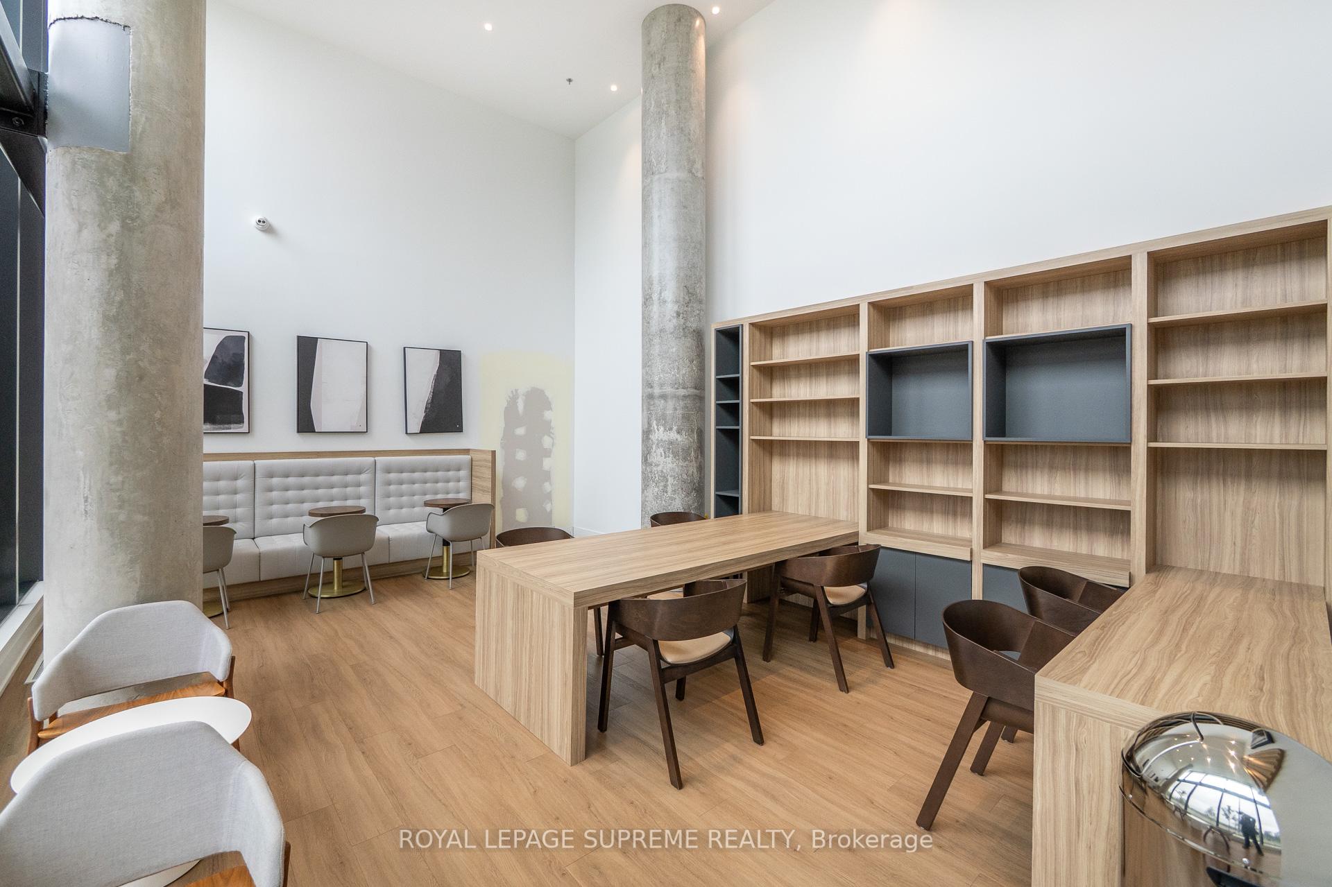 #925 - 3100 Keele Street, Toronto Unit: 925