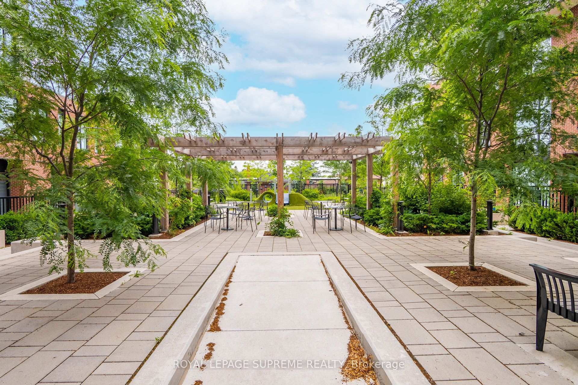 #925 - 3100 Keele Street, Toronto Unit: 925