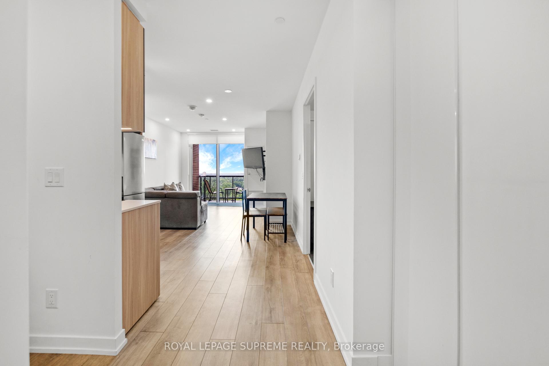 #925 - 3100 Keele Street, Toronto Unit: 925