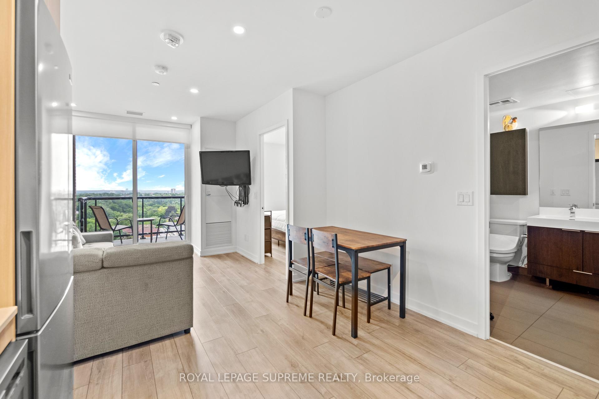 #925 - 3100 Keele Street, Toronto Unit: 925