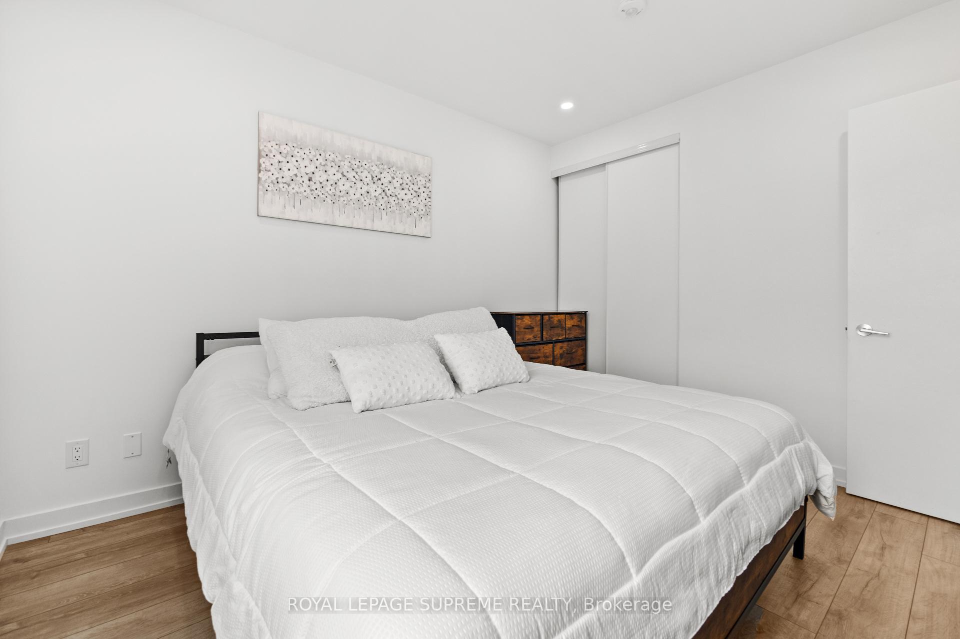 #925 - 3100 Keele Street, Toronto Unit: 925