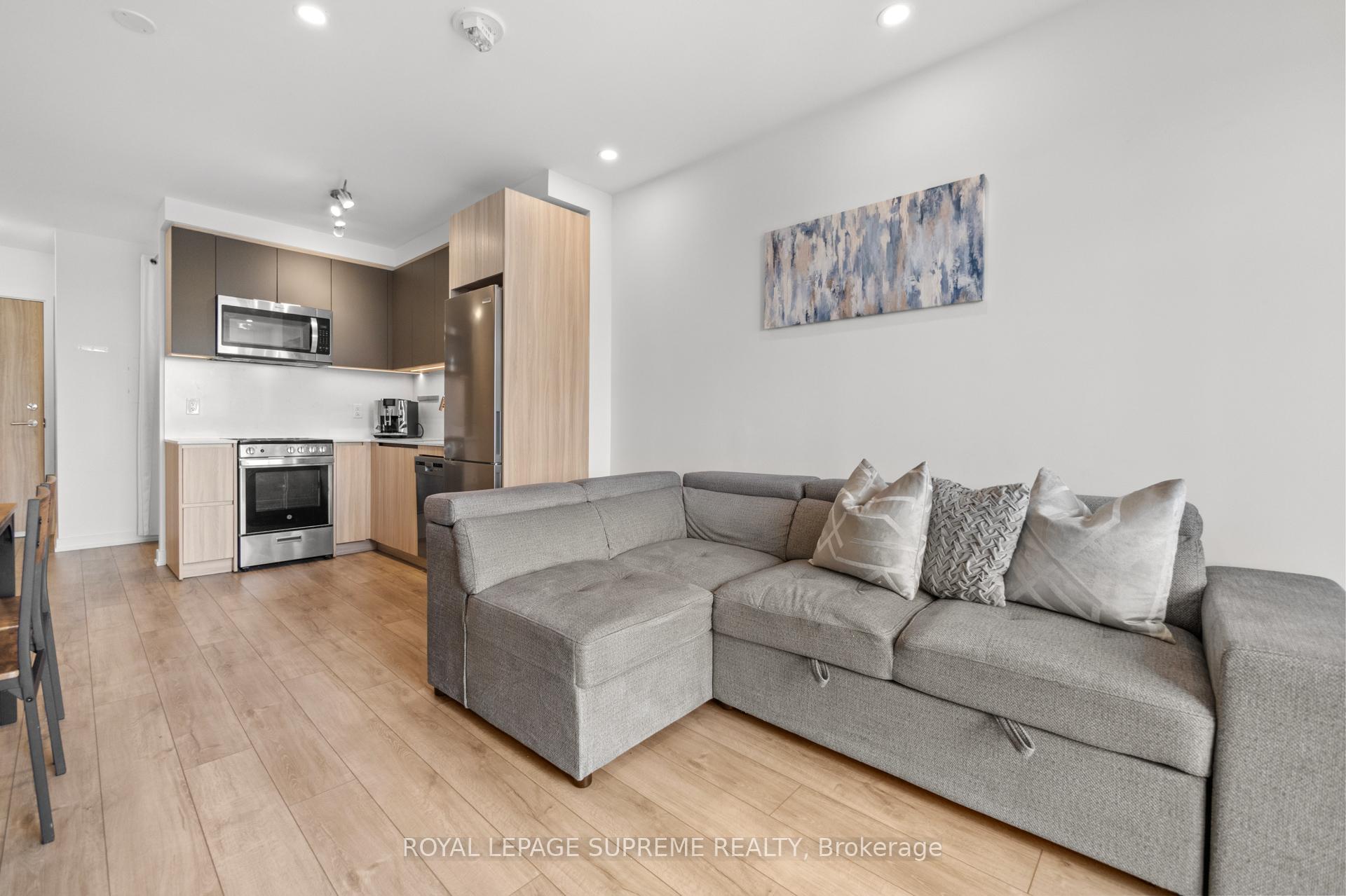 #925 - 3100 Keele Street, Toronto Unit: 925