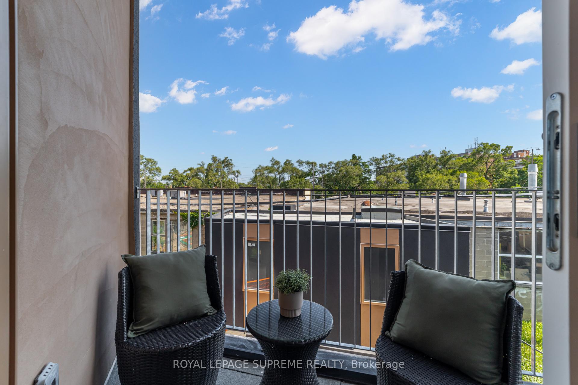 #4 - 101 Bernice Crescent, Toronto Unit: 4