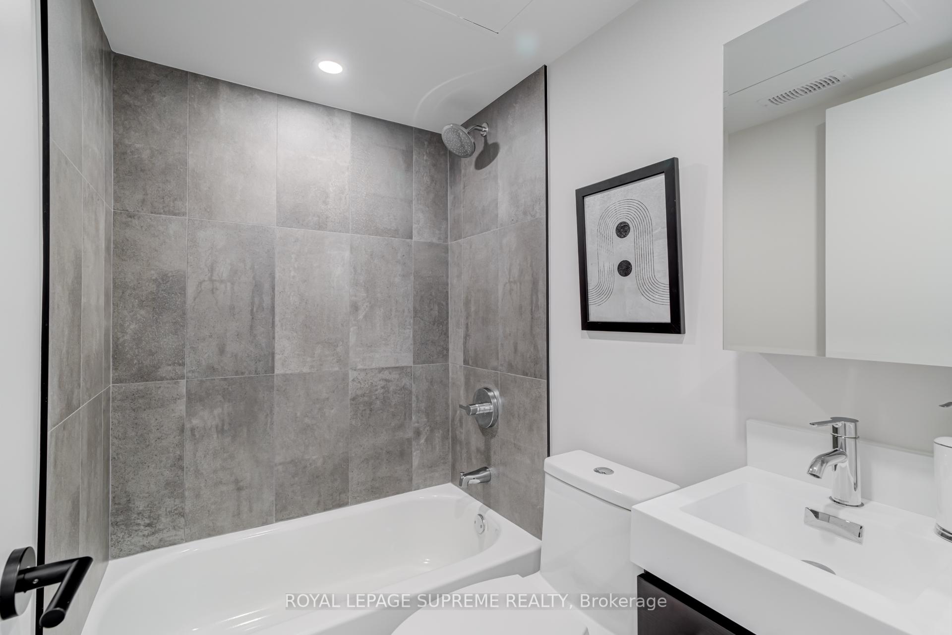 #4 - 101 Bernice Crescent, Toronto Unit: 4