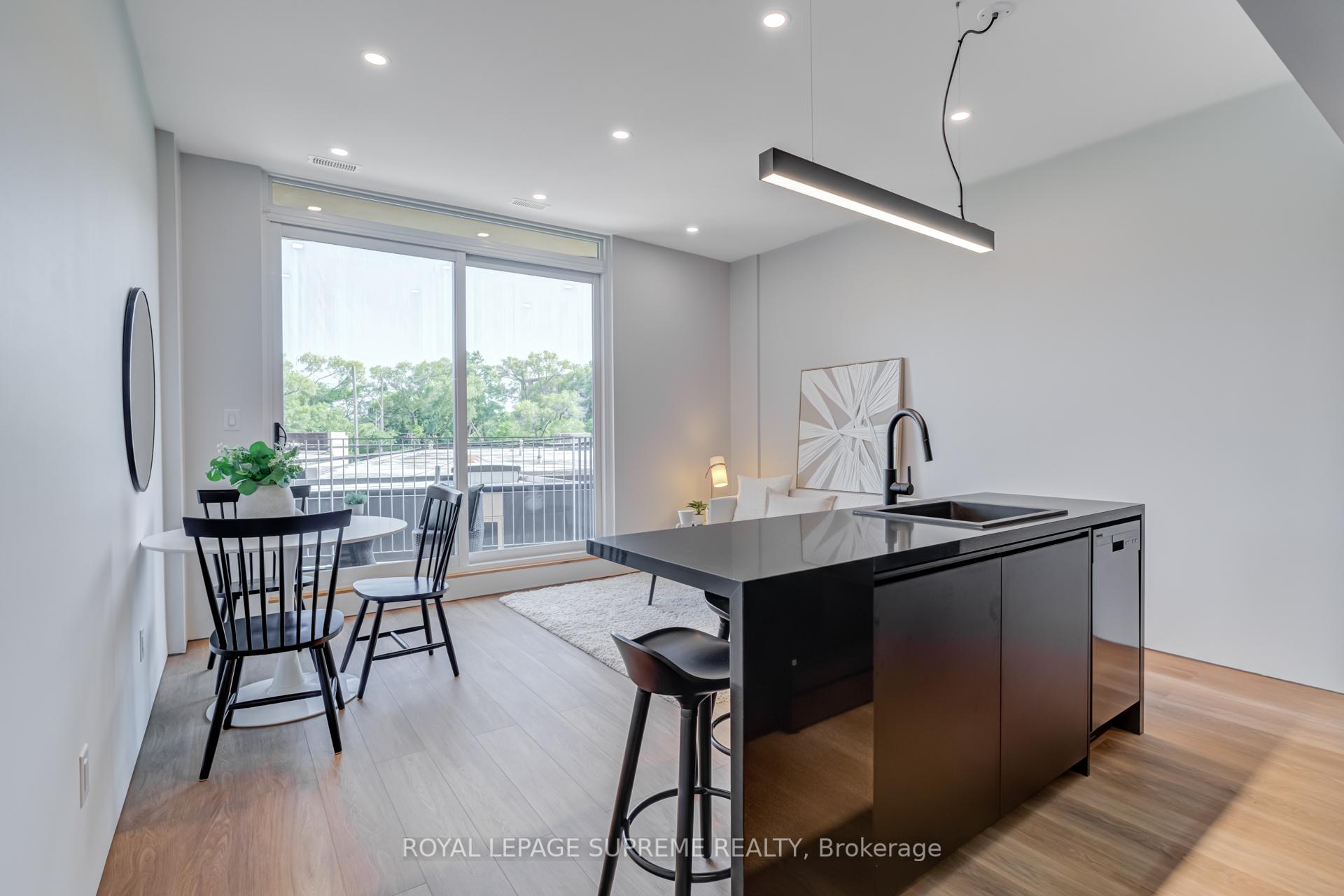 #4 - 101 Bernice Crescent, Toronto Unit: 4