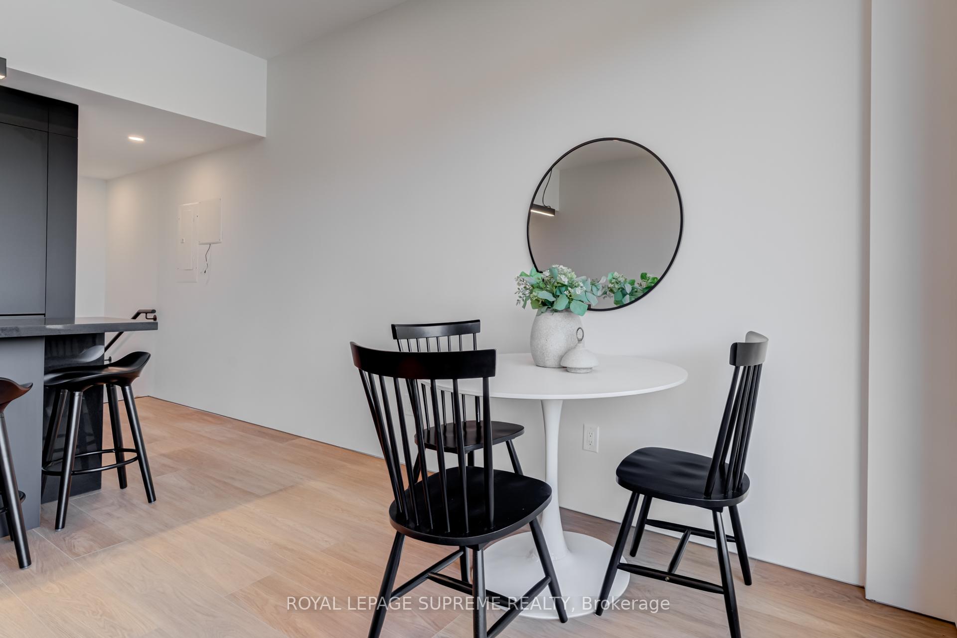 #4 - 101 Bernice Crescent, Toronto Unit: 4