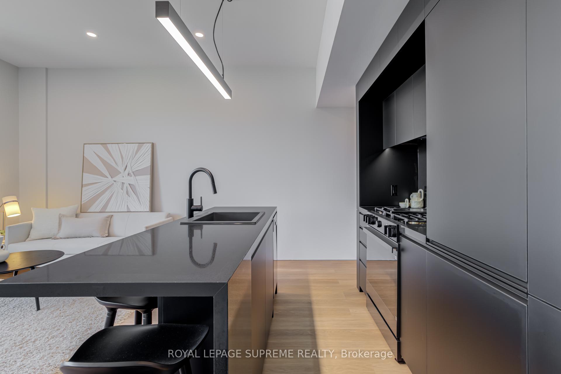 #4 - 101 Bernice Crescent, Toronto Unit: 4