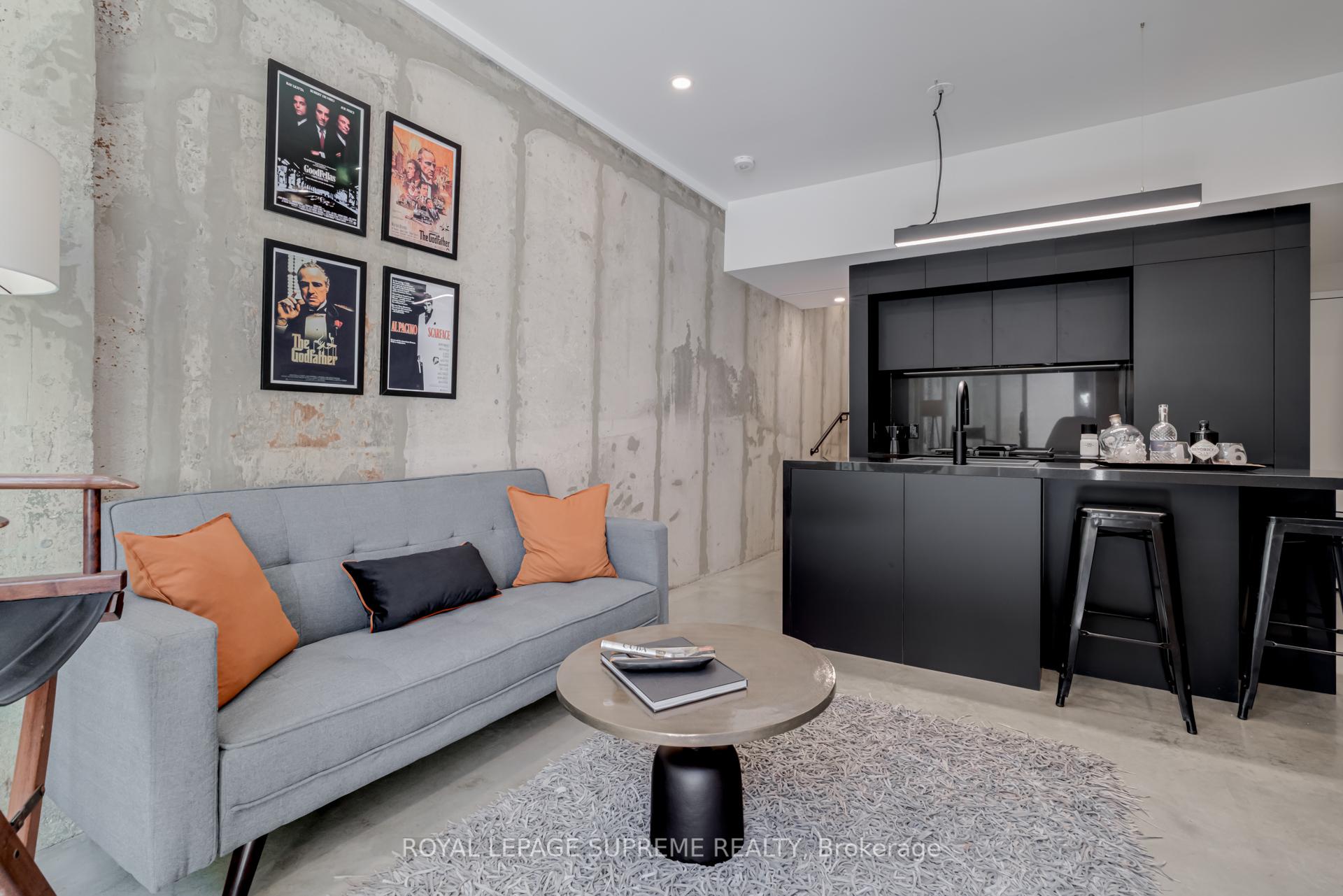 101 Bernice Crescent 2, Toronto W03 Unit: 2