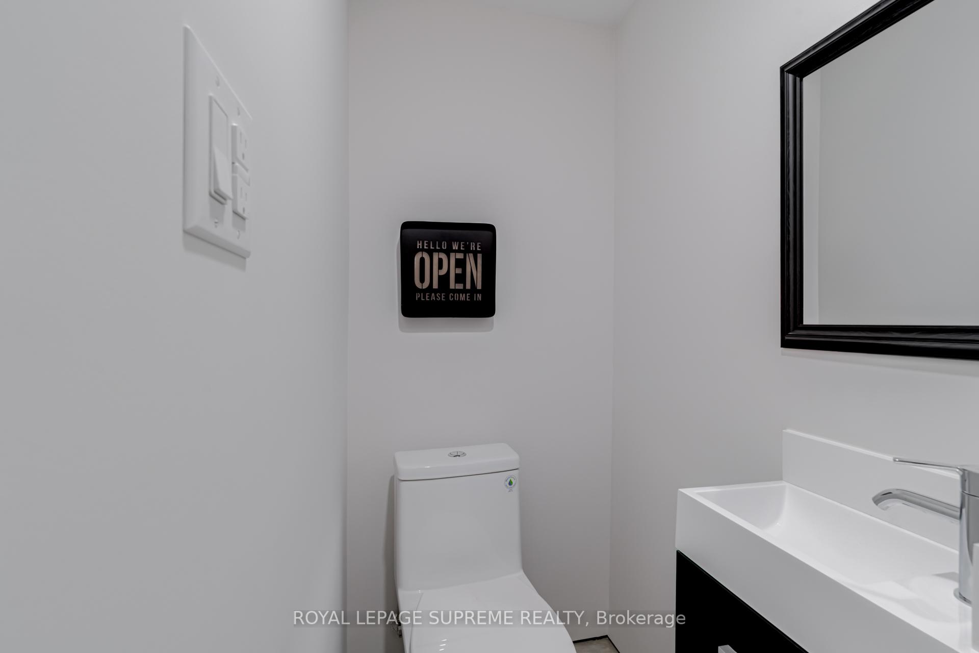 101 Bernice Crescent 2, Toronto W03 Unit: 2