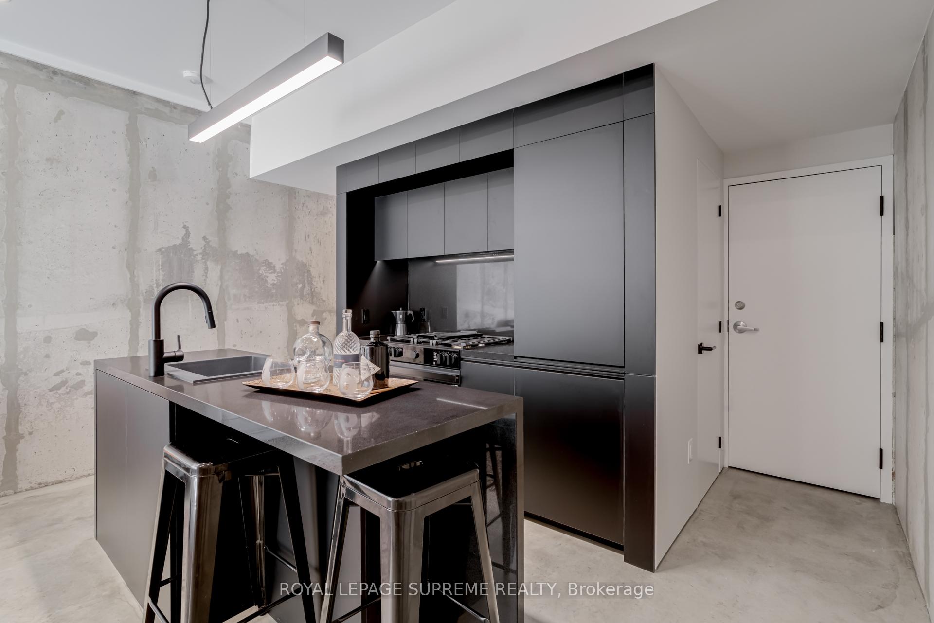 101 Bernice Crescent 2, Toronto W03 Unit: 2
