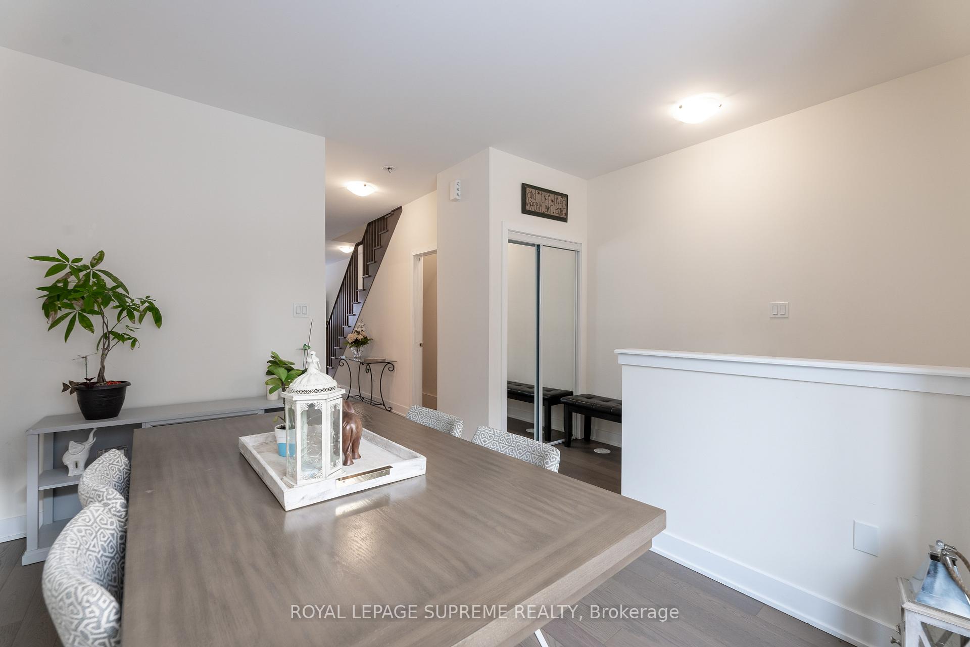 115 William Duncan Road, Toronto W05