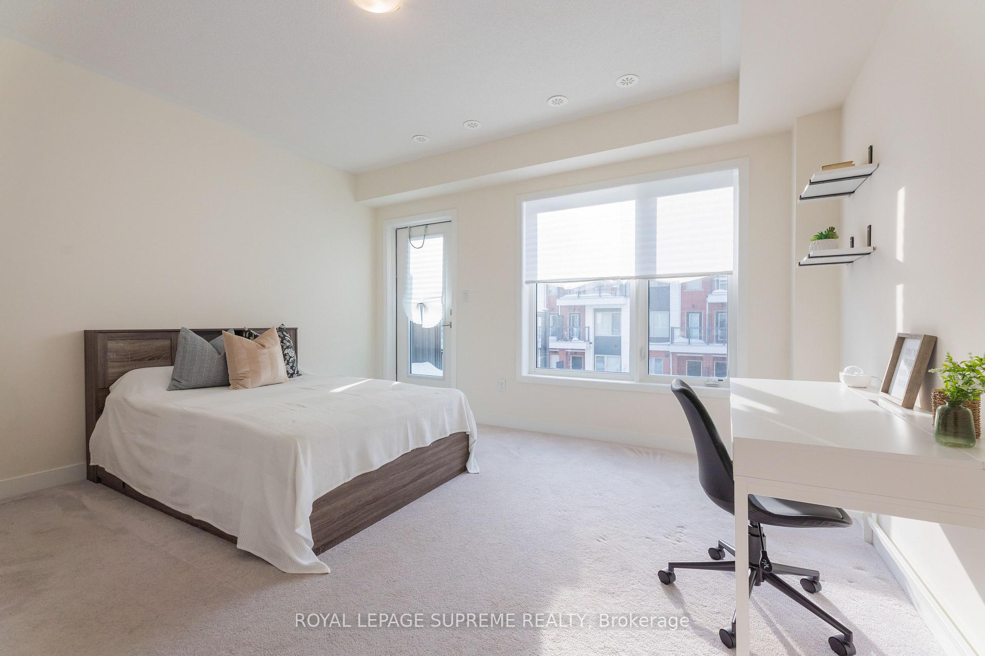 115 William Duncan Road, Toronto W05