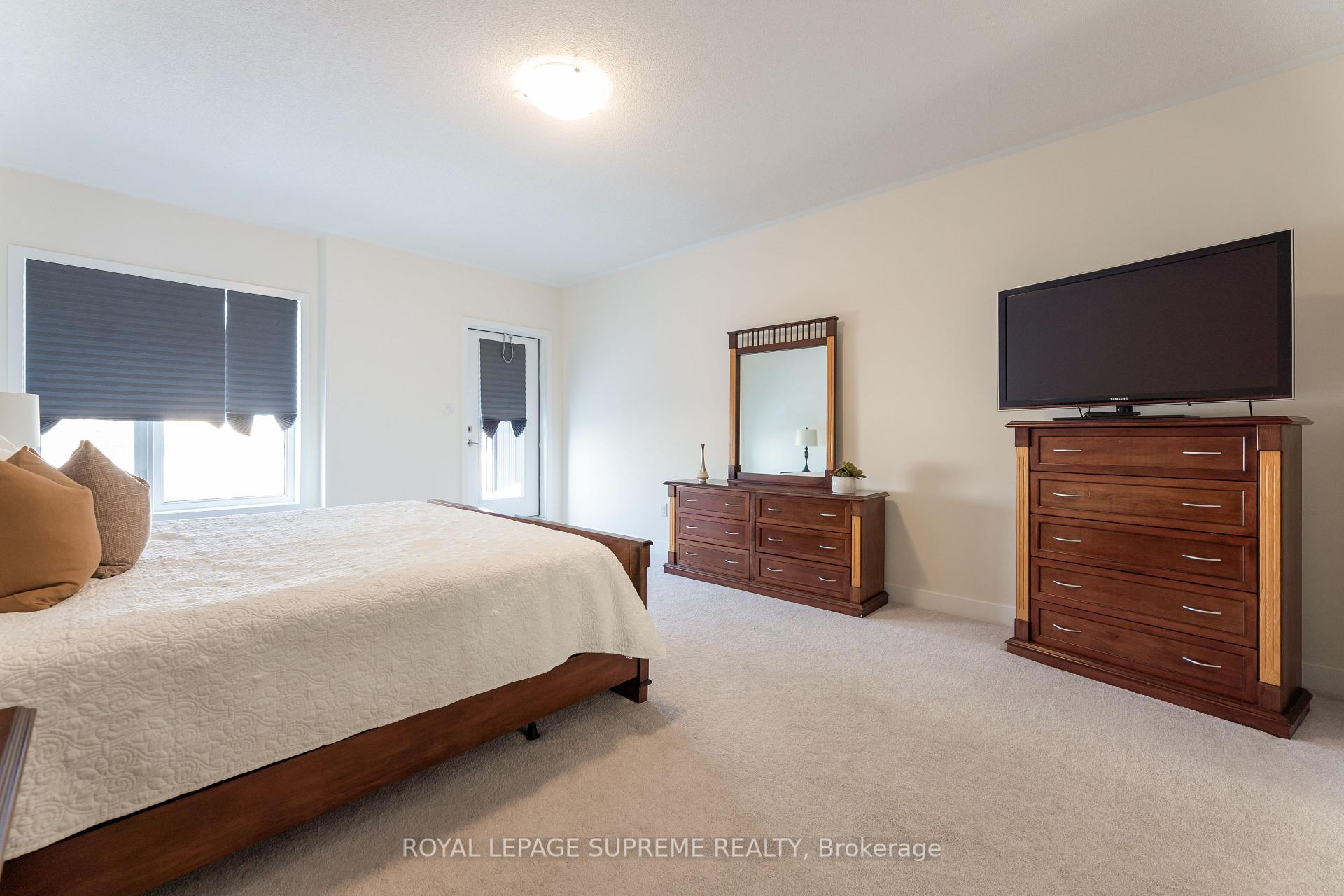 115 William Duncan Road, Toronto W05