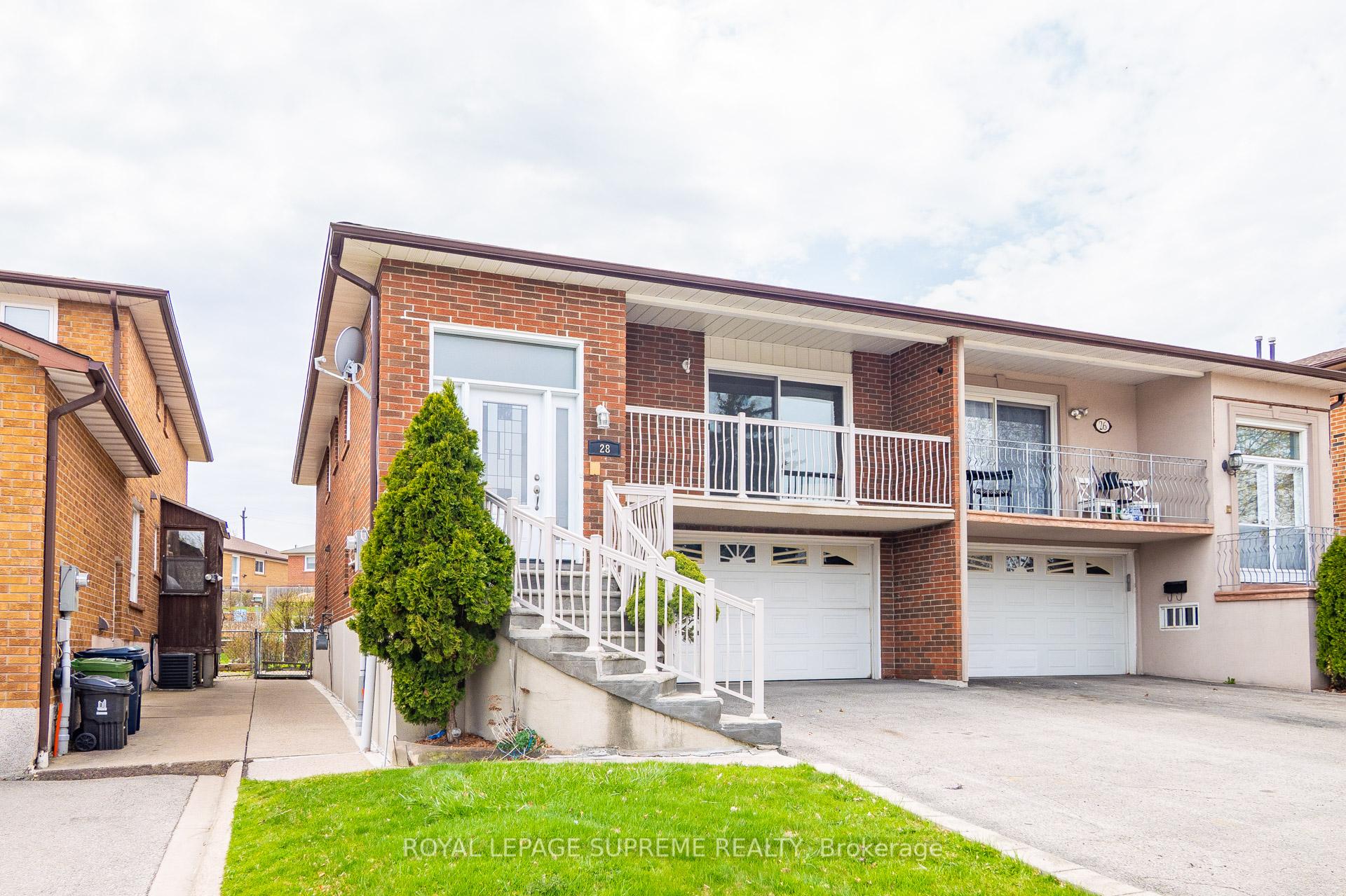 28 Clubhouse Court, Toronto W05