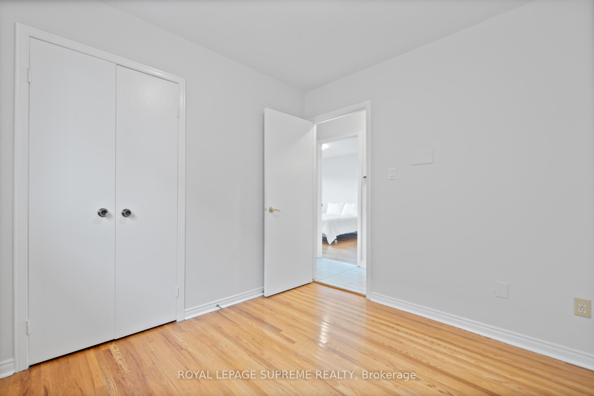 28 Clubhouse Court, Toronto W05