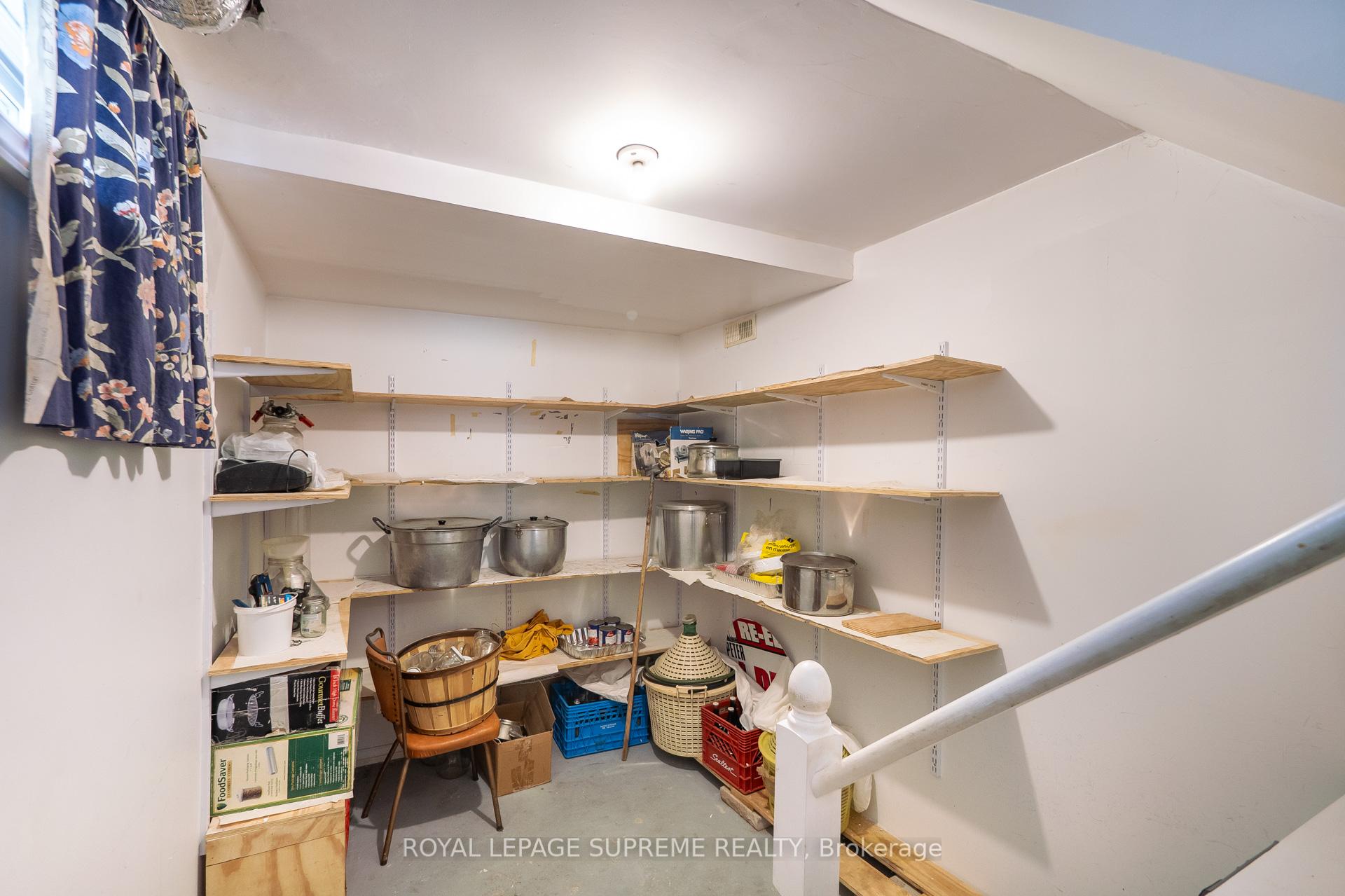 28 Clubhouse Court, Toronto W05
