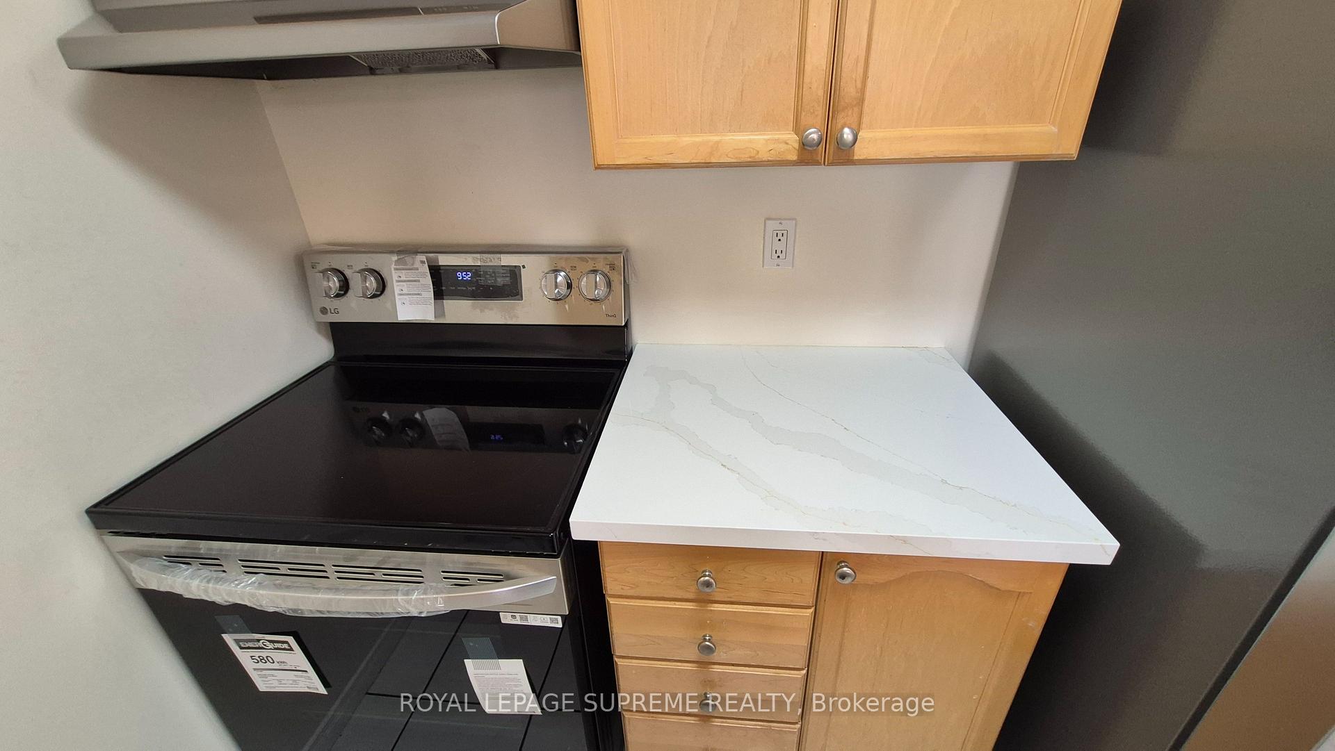 300 Ray Lawson Boulevard 708