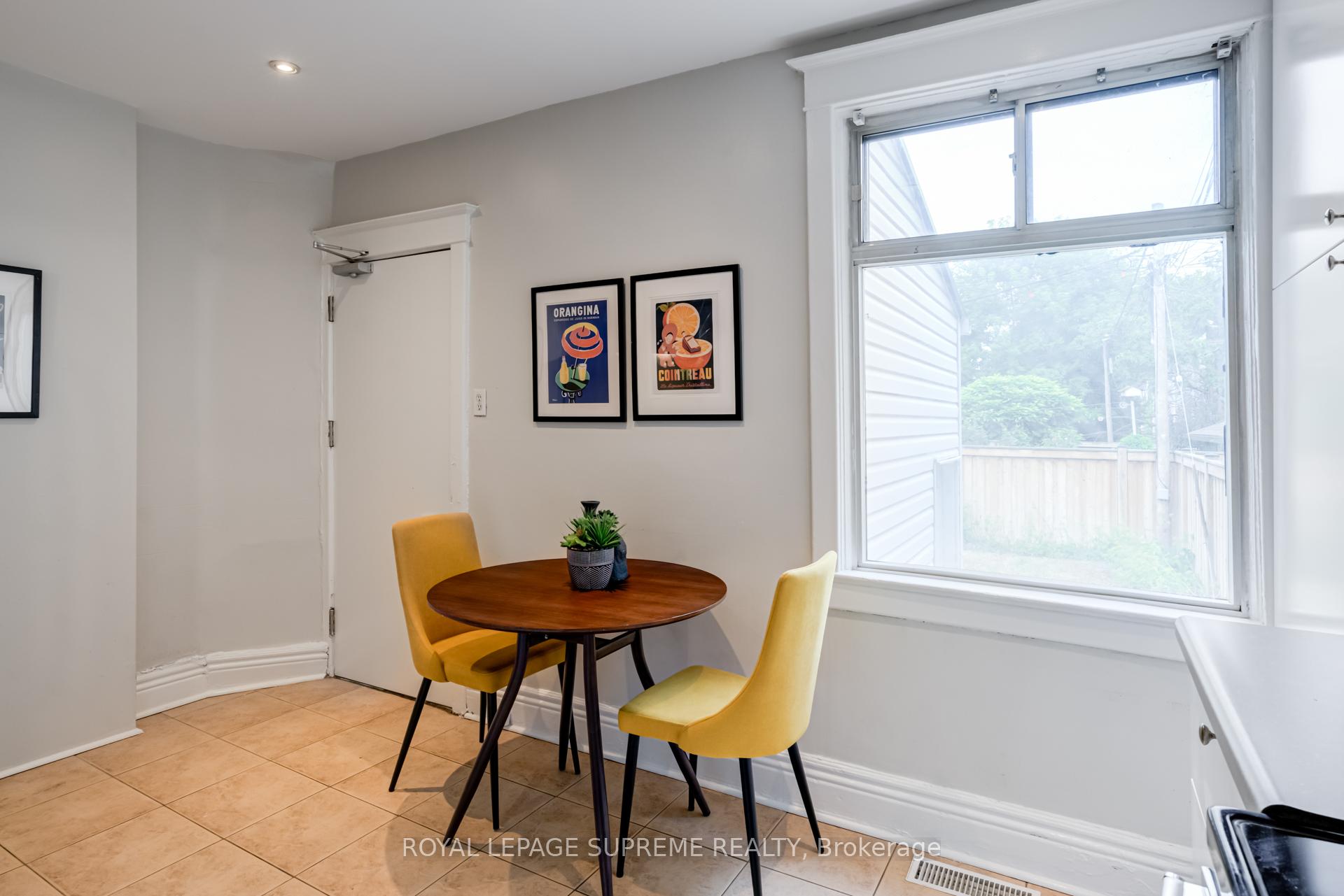 443 Pacific Avenue, Toronto W02