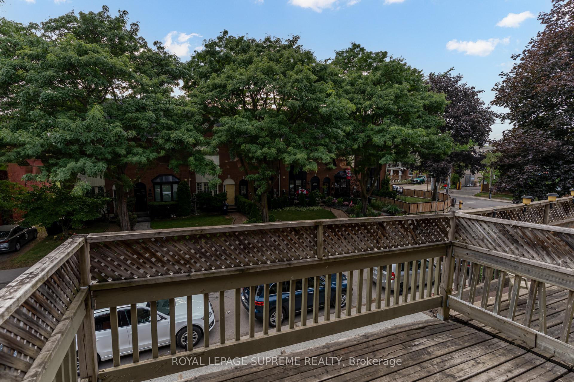 443 Pacific Avenue, Toronto W02