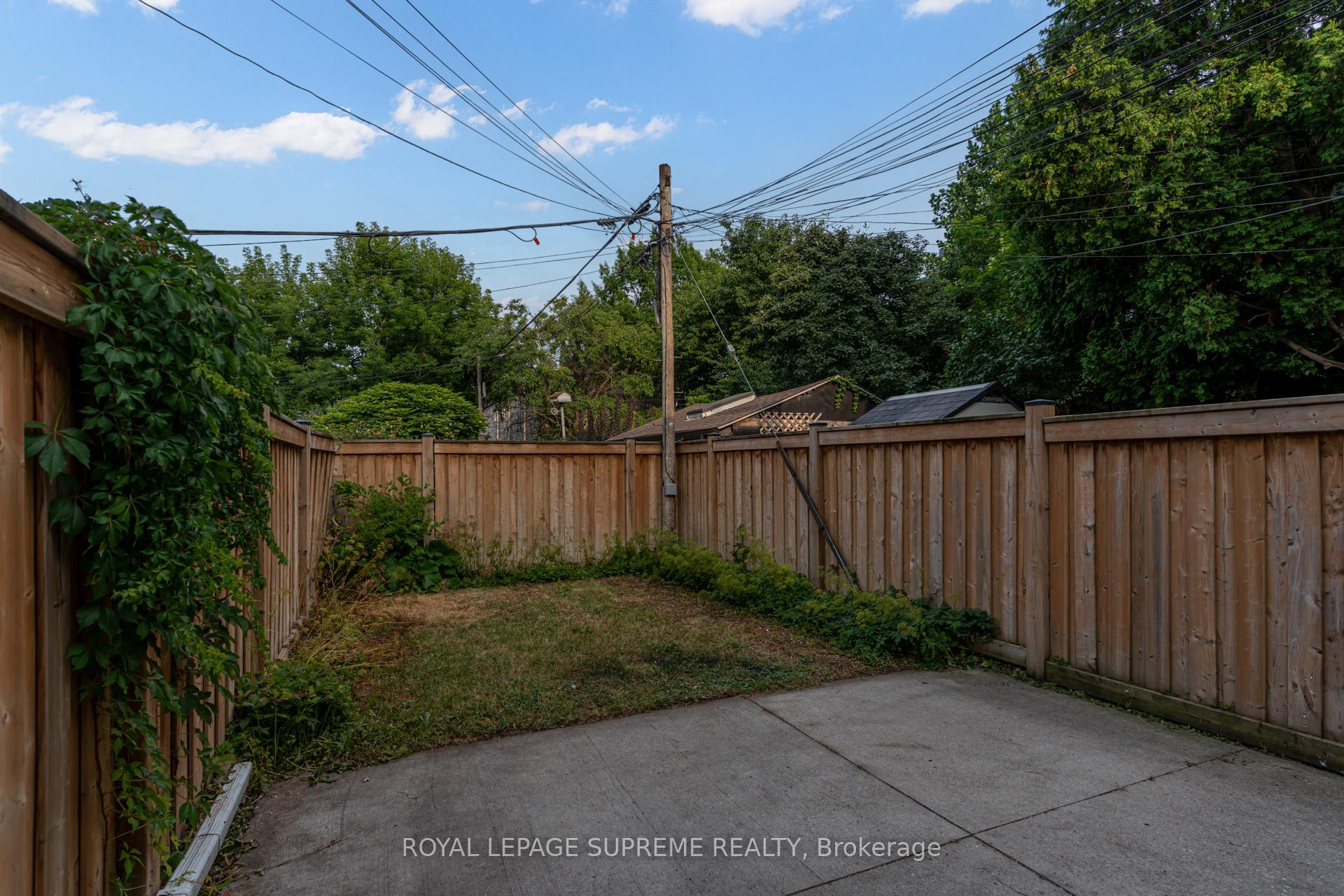 443 Pacific Avenue, Toronto W02