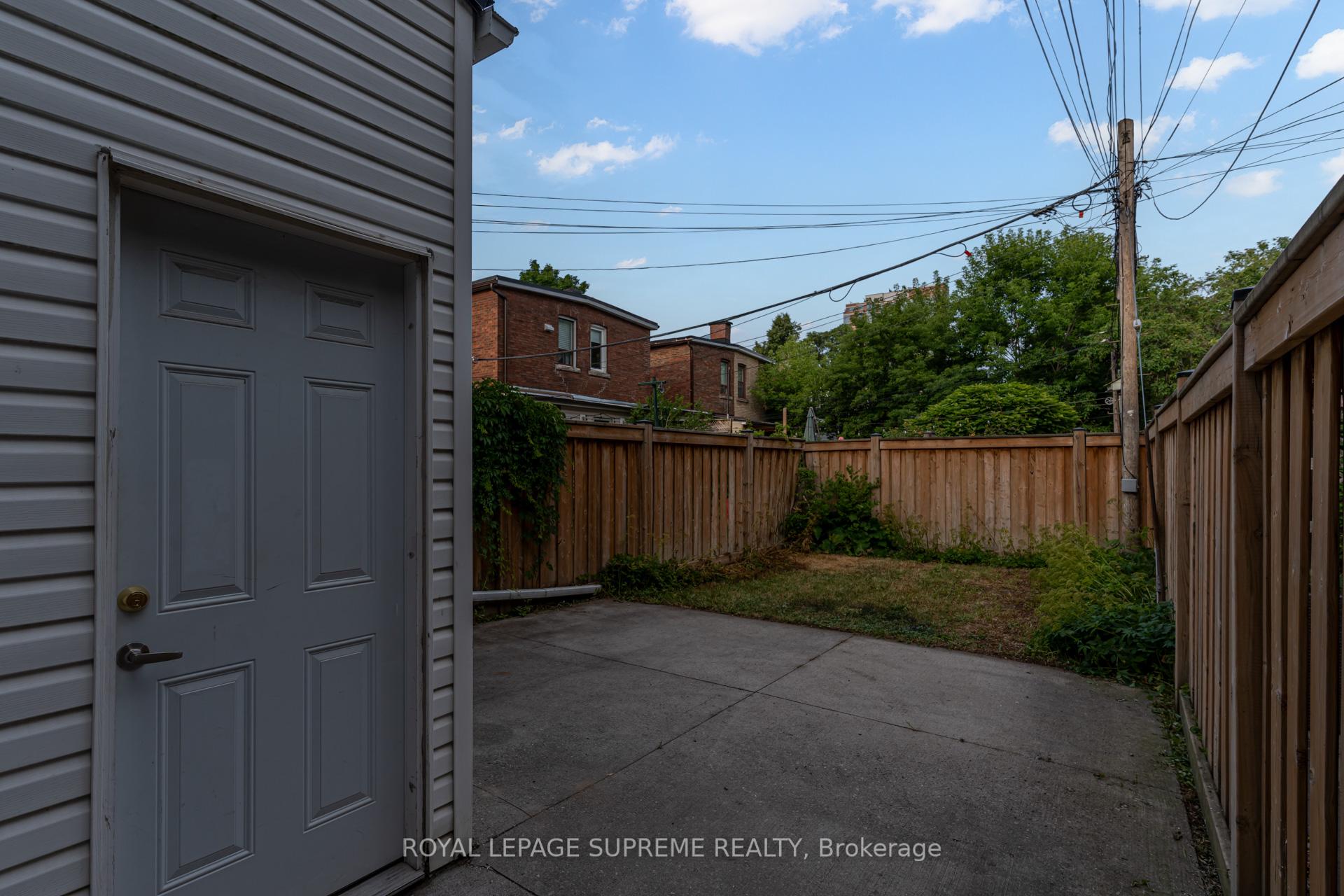443 Pacific Avenue, Toronto W02