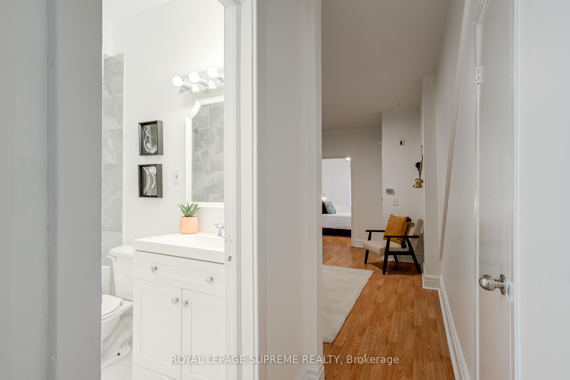 443 Pacific Avenue, Toronto W02