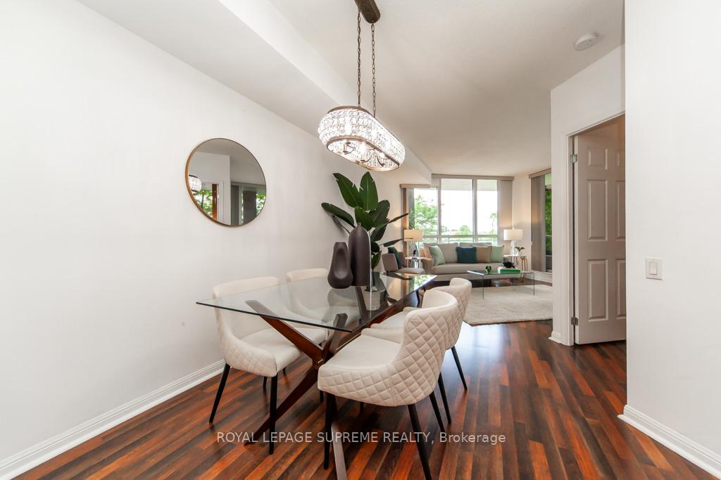 1600 Keele Street 202, Toronto W03 Unit: 202