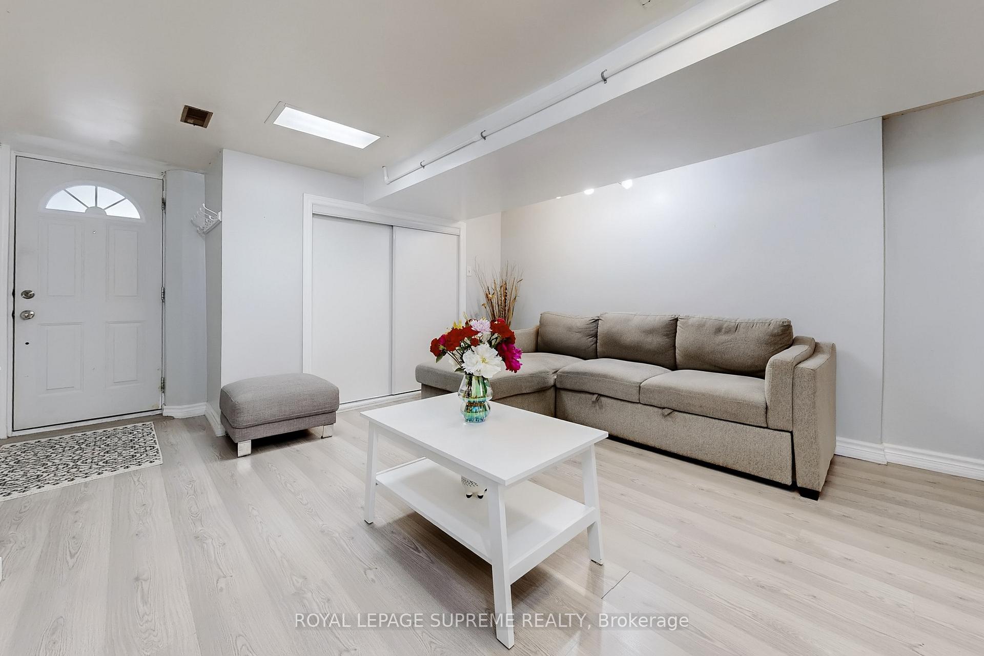 157 Emerson Avenue, Toronto W02