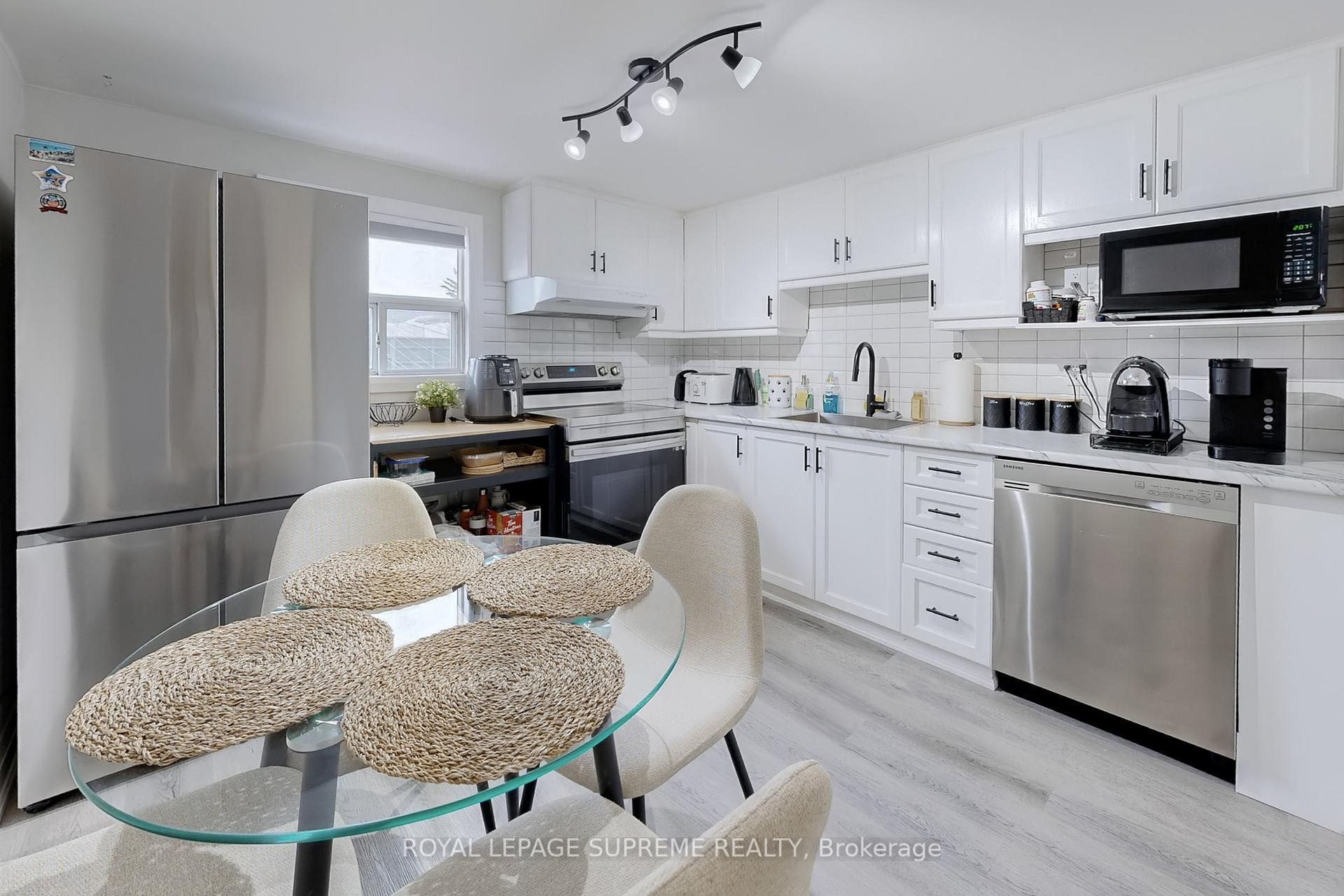 157 Emerson Avenue, Toronto W02