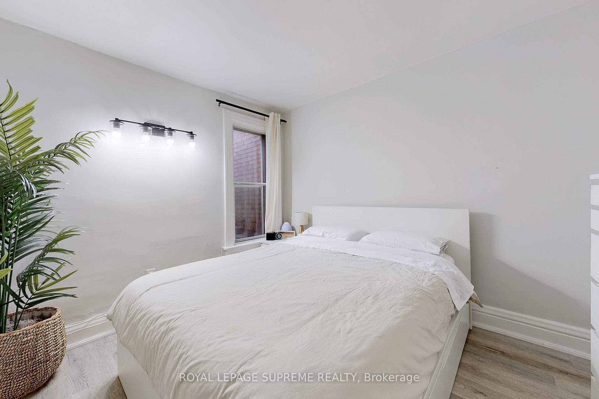 157 Emerson Avenue, Toronto W02
