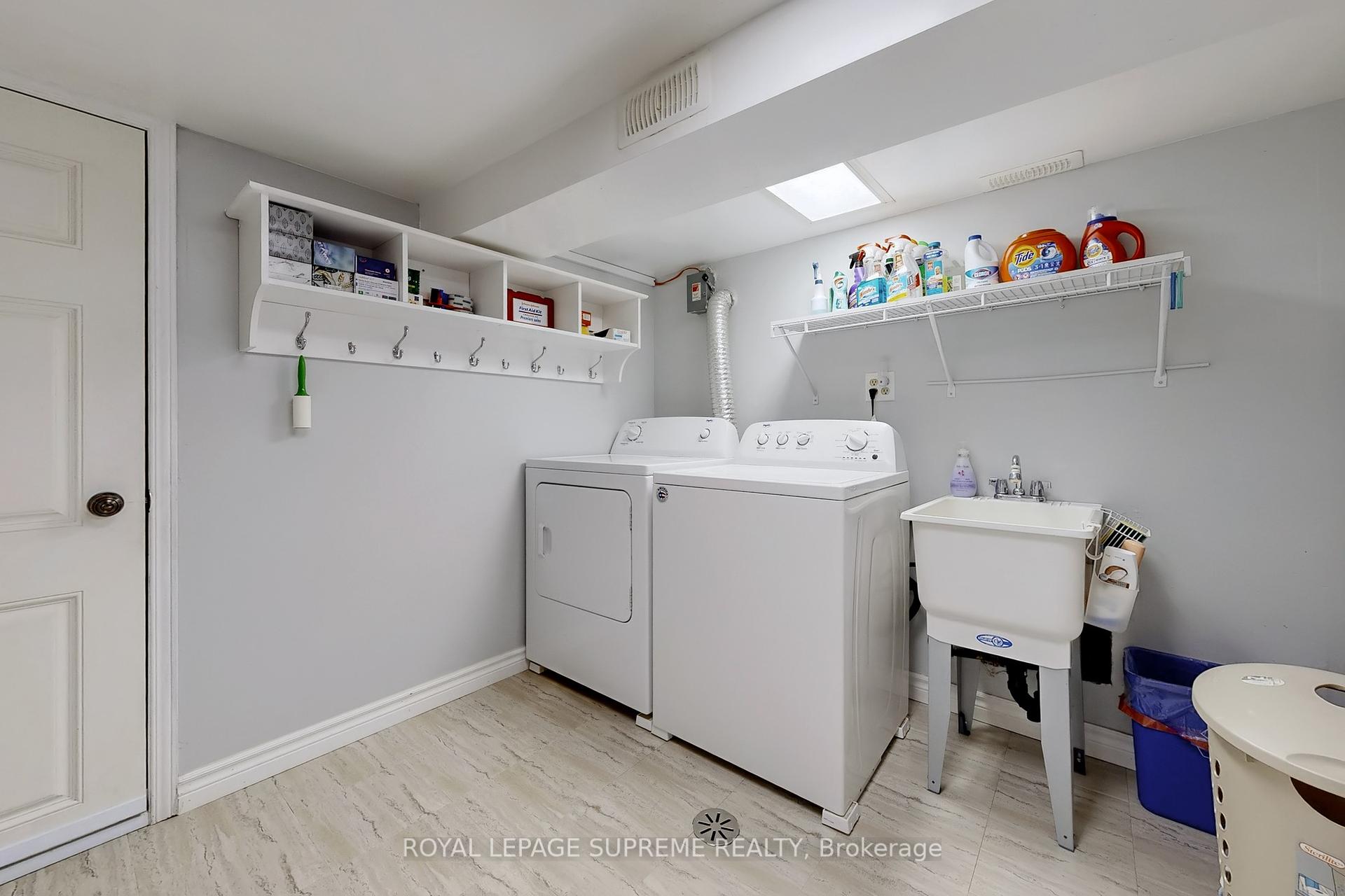 157 Emerson Avenue, Toronto W02