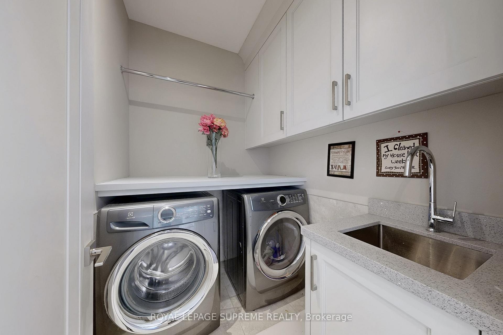 52B Cork Avenue, Toronto W04