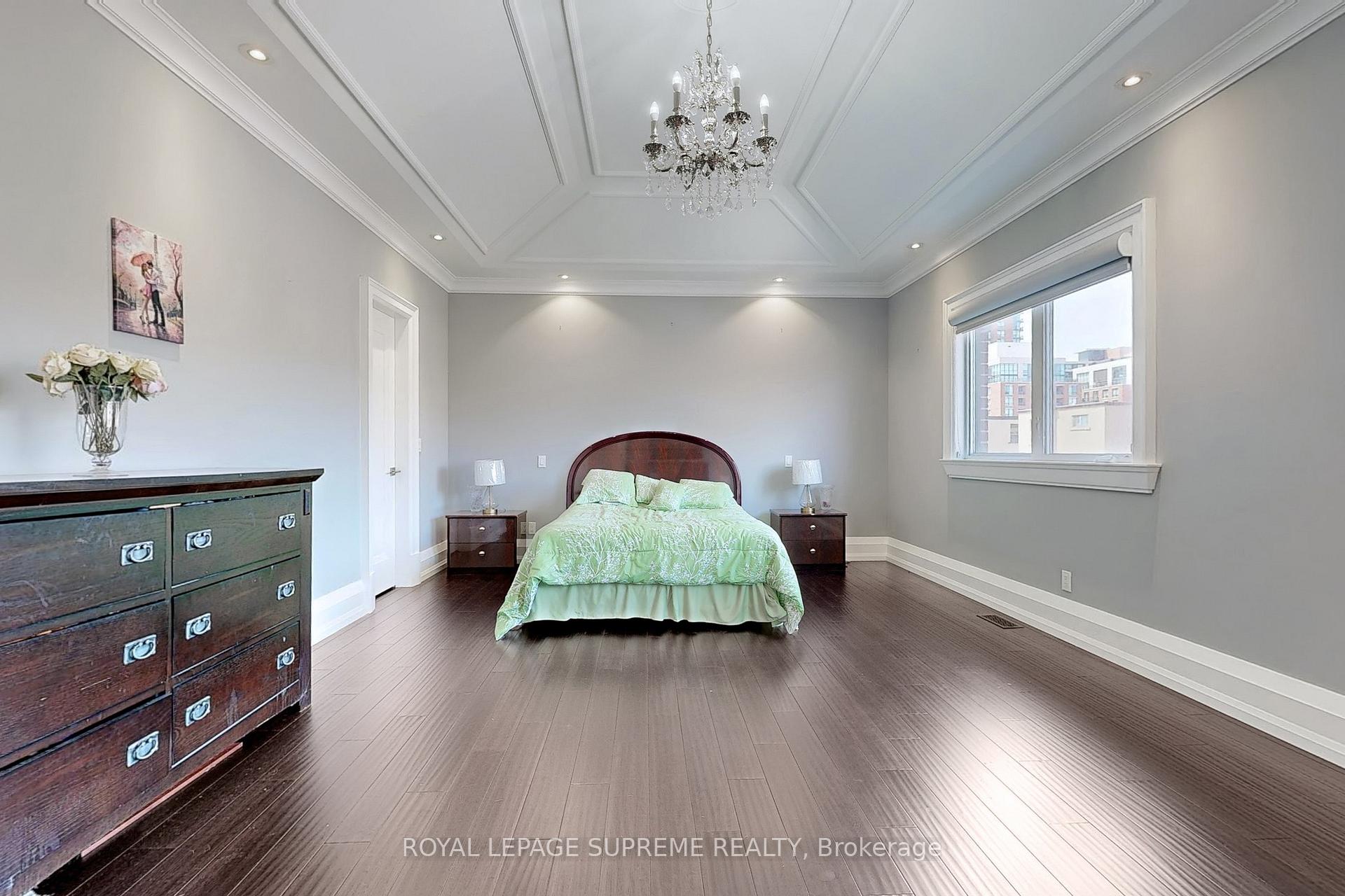 52B Cork Avenue, Toronto W04