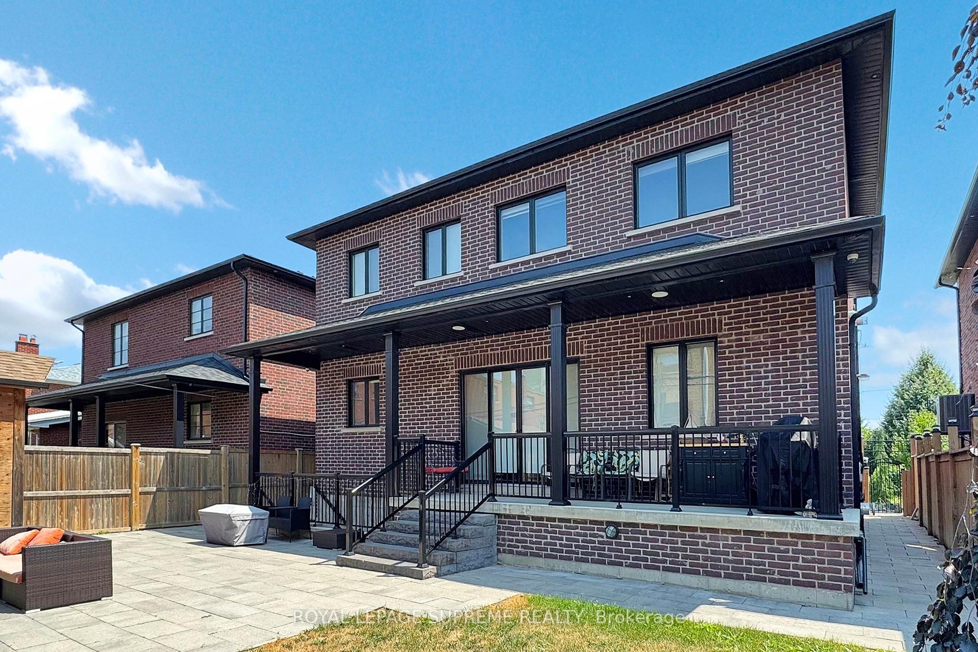 52B Cork Avenue, Toronto W04