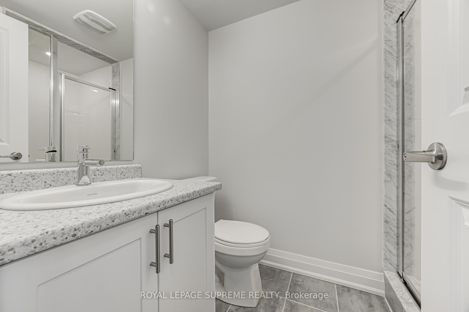 8 Wild Rose Gardens 2, Toronto W04 Unit: 2