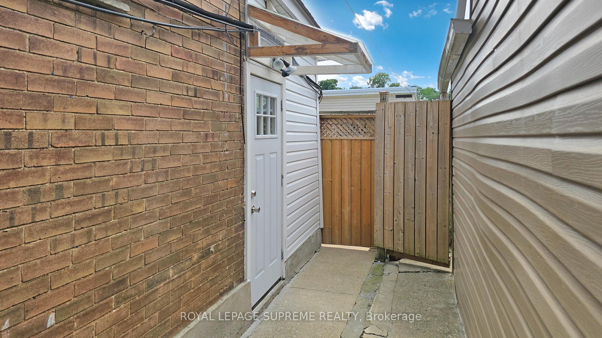 310 Nairn Avenue, Toronto W03