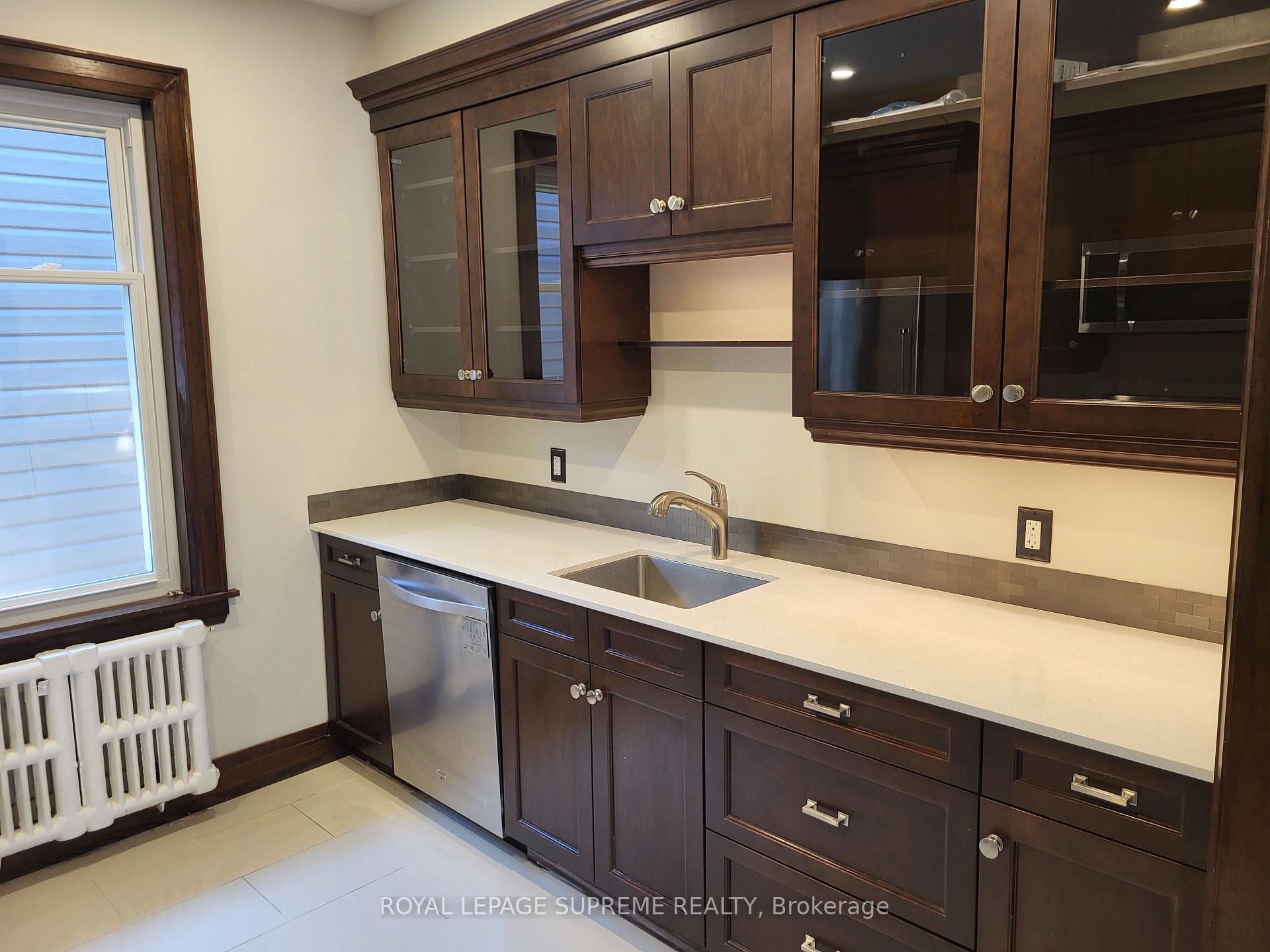 30 Glenholme Avenue 2nd Floor, Toronto W03 Unit: 2nd Floor