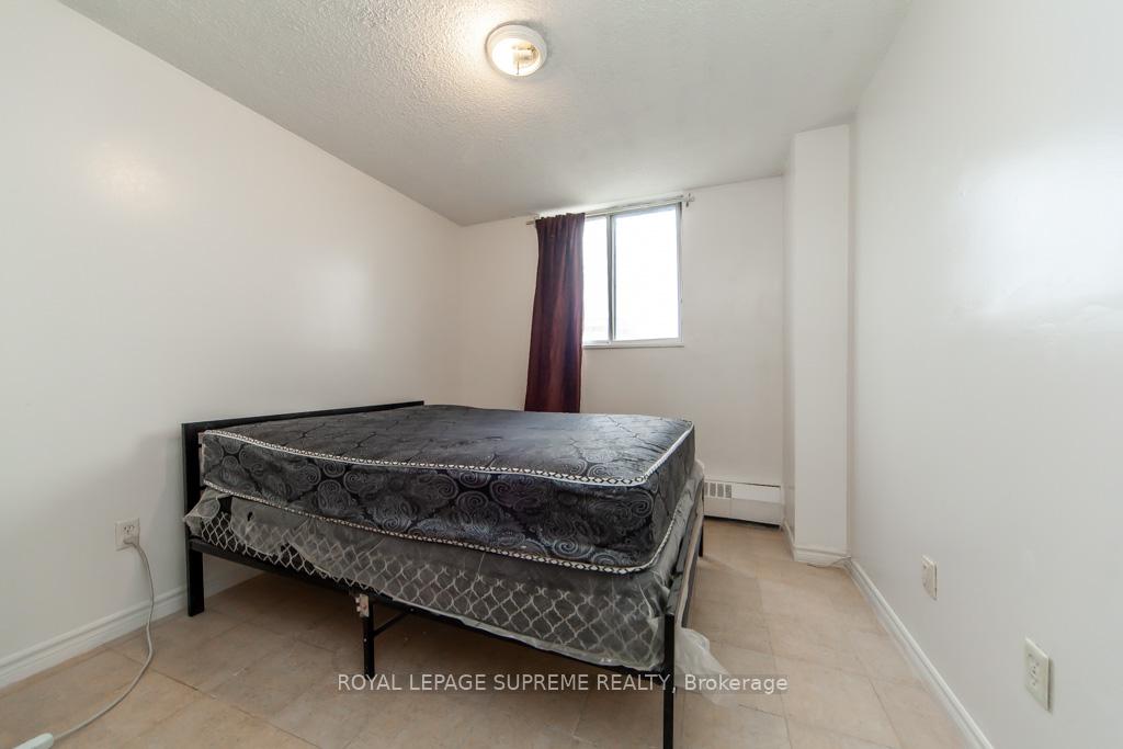 940 Caledonia Road 908, Toronto W04 Unit: 908