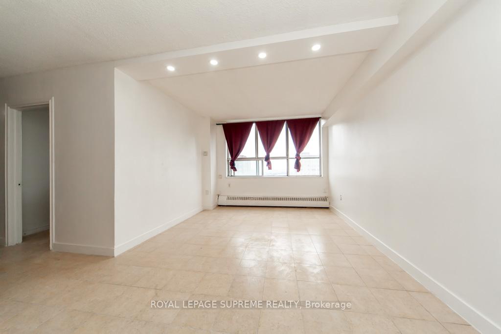 940 Caledonia Road 908, Toronto W04 Unit: 908