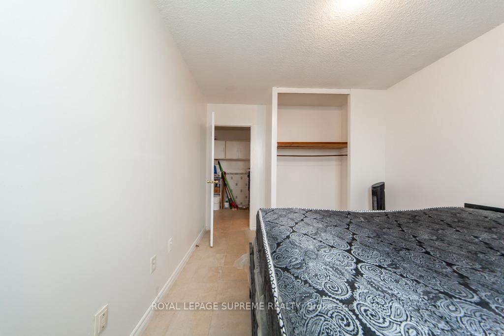 940 Caledonia Road 908, Toronto W04 Unit: 908