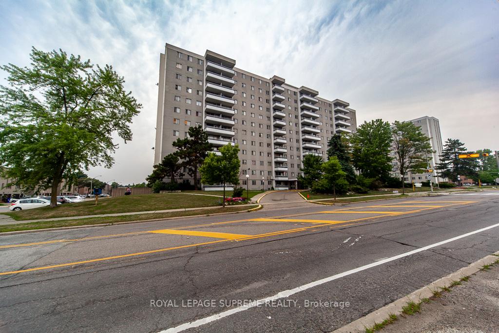 940 Caledonia Road 908, Toronto W04 Unit: 908