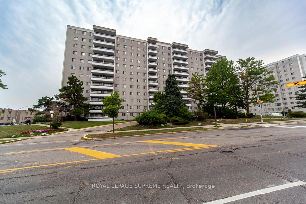 940 Caledonia Road 908, Toronto W04 Unit: 908