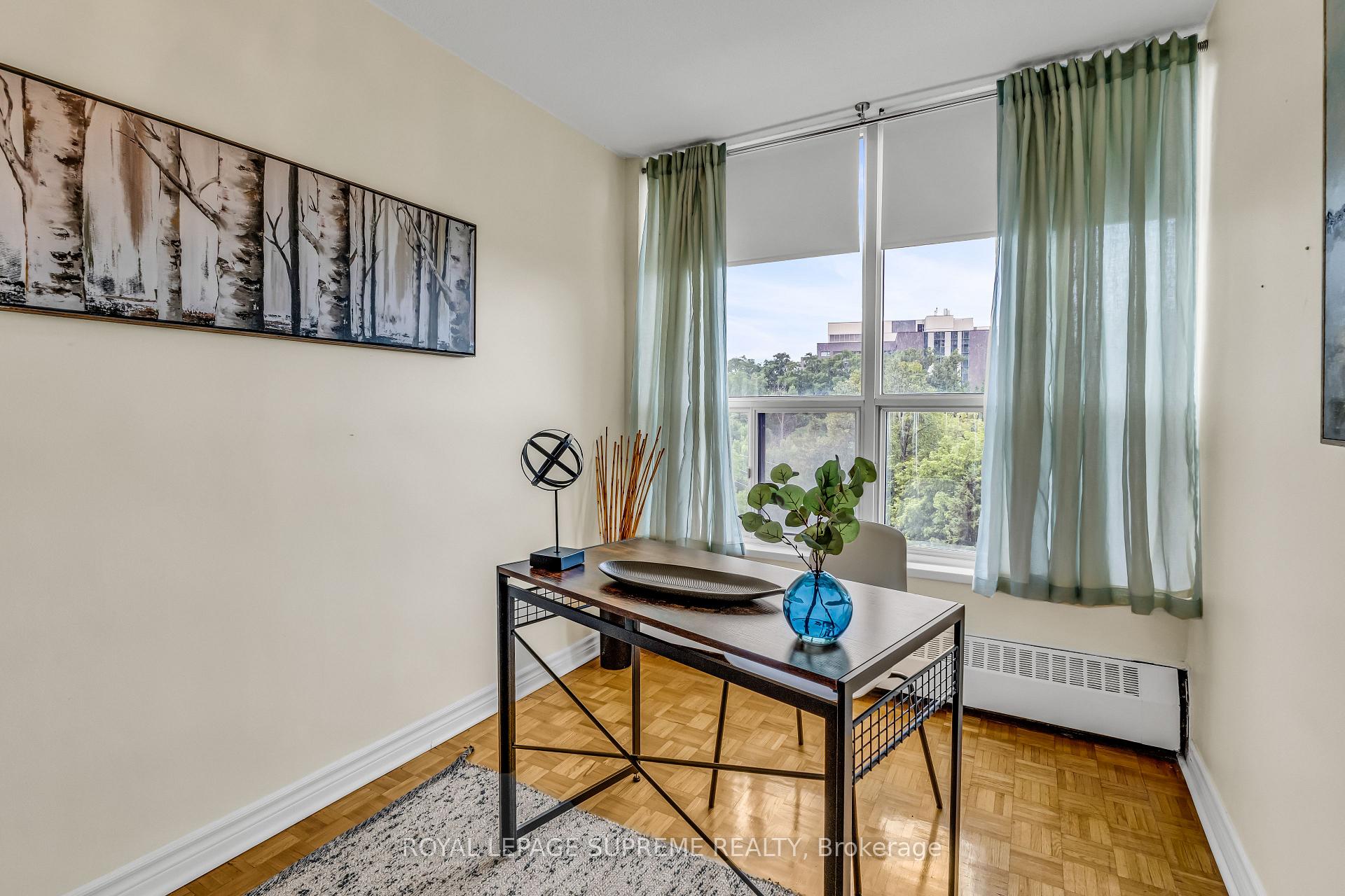 85 Emmett Avenue 610, Toronto W04 Unit: 610